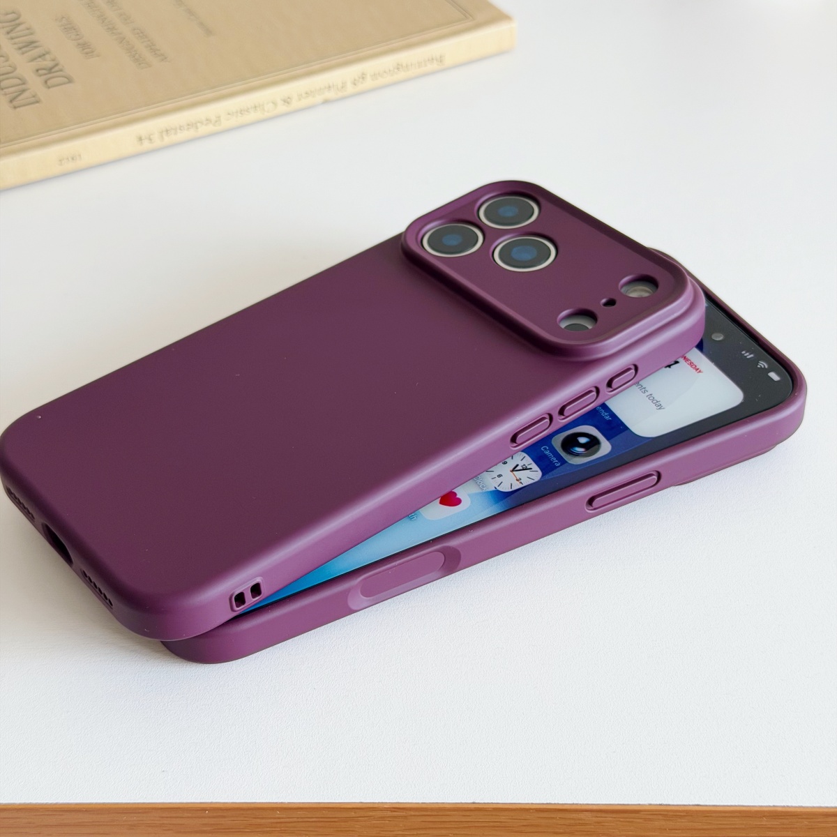 Modny silikonowy etui na telef – Liquid Silicone Magnetic Phone Case recenzja i cena